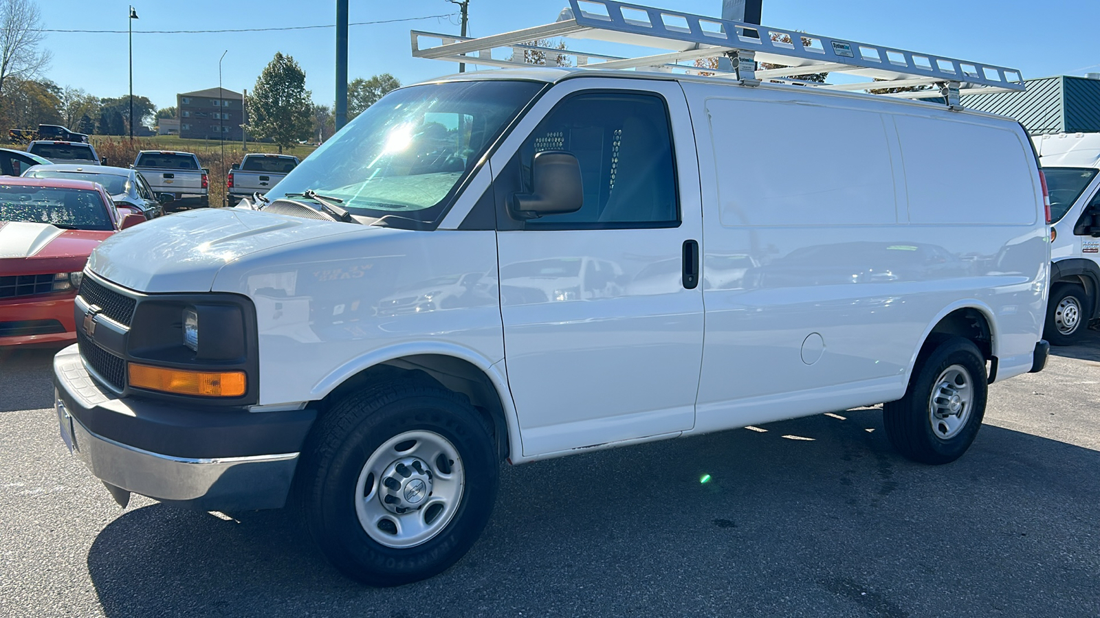 2016 Chevrolet Express Cargo Van 2