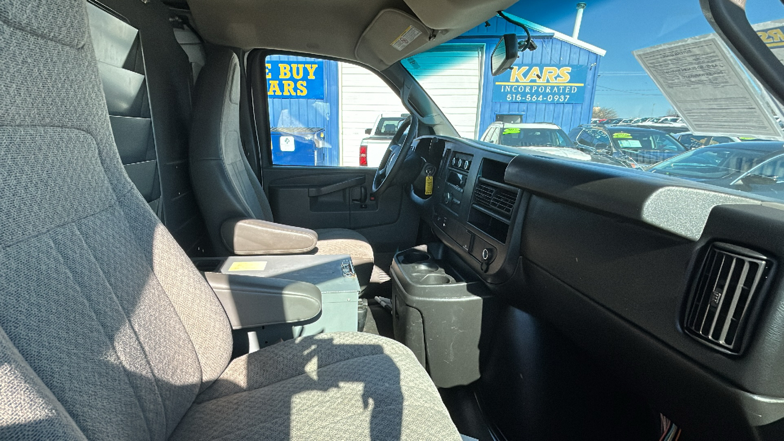 2016 Chevrolet Express Cargo Van 18