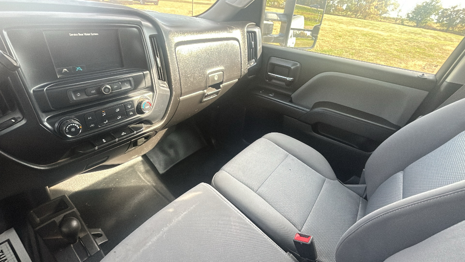 2016 Chevrolet Silverado 2500HD HEAVY DUTY 4WD 31