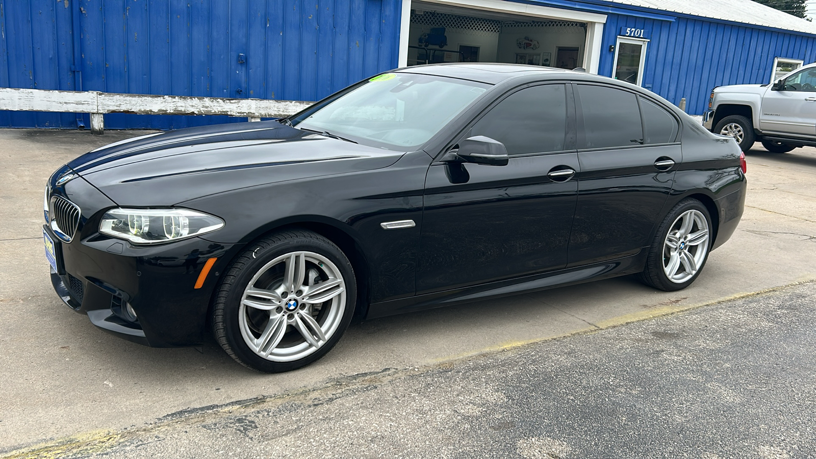 2016 BMW 5 Series XI AWD 2