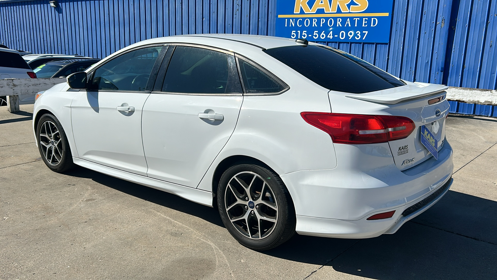 2016 Ford Focus SE 8