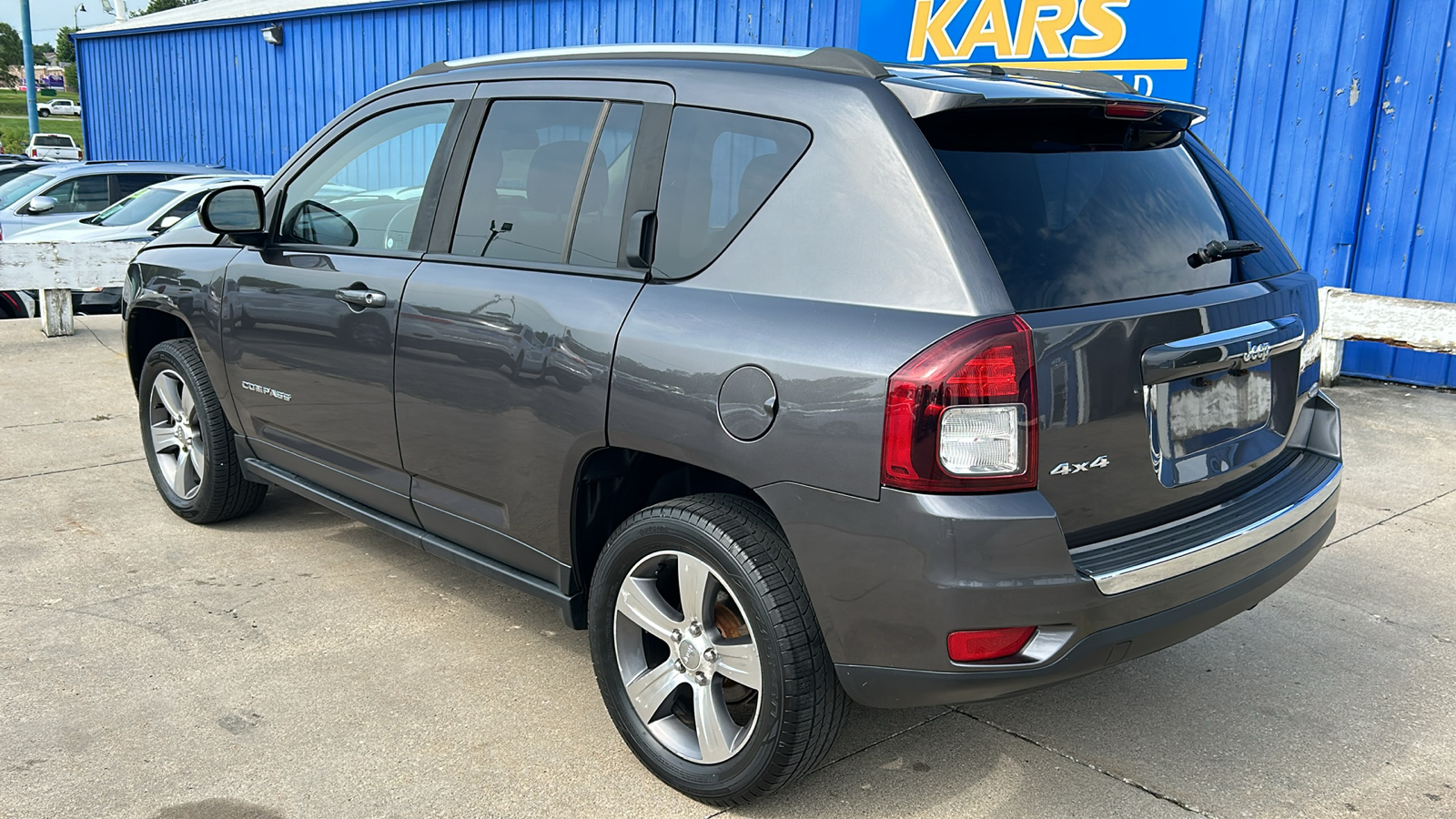 2016 Jeep Compass LATITUDE 4WD 8