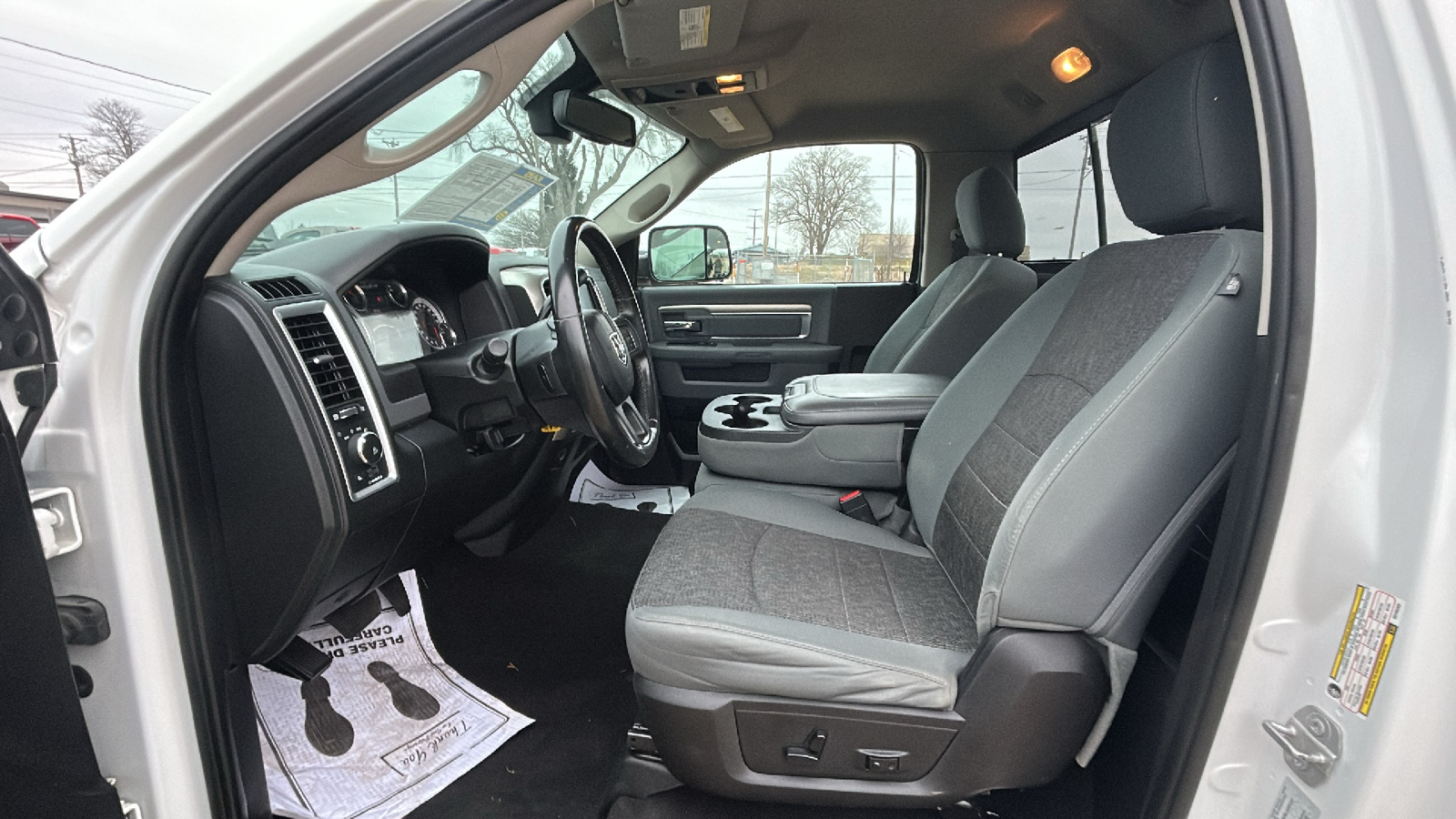 2016 Ram 2500 SLT 4WD Regular Cab 27