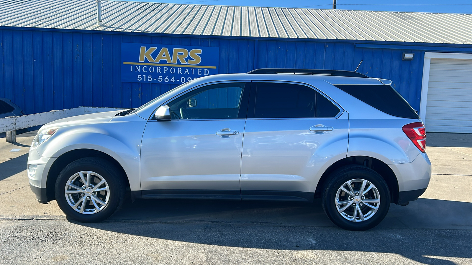 2017 Chevrolet Equinox LT 1