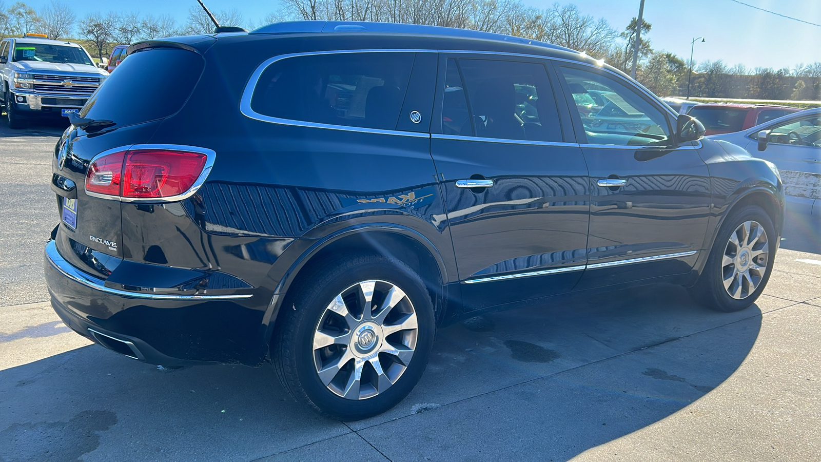 2017 Buick Enclave  6