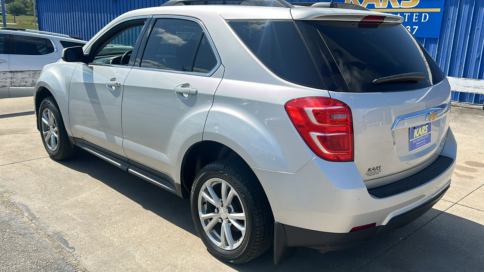 2017 Chevrolet Equinox LT 8