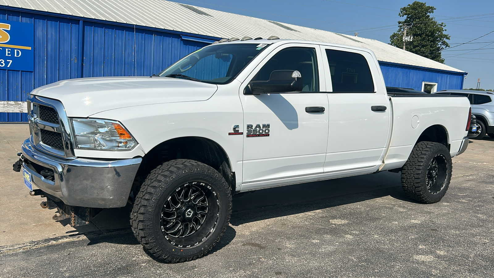 2017 Ram 3500 ST Crew Cab 2