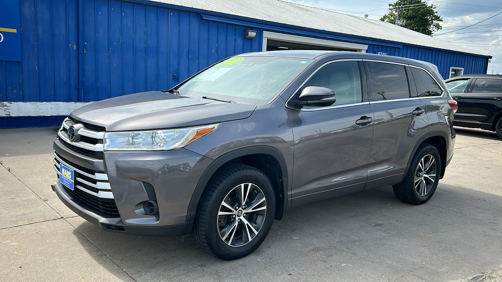 2017 Toyota Highlander LE AWD 2