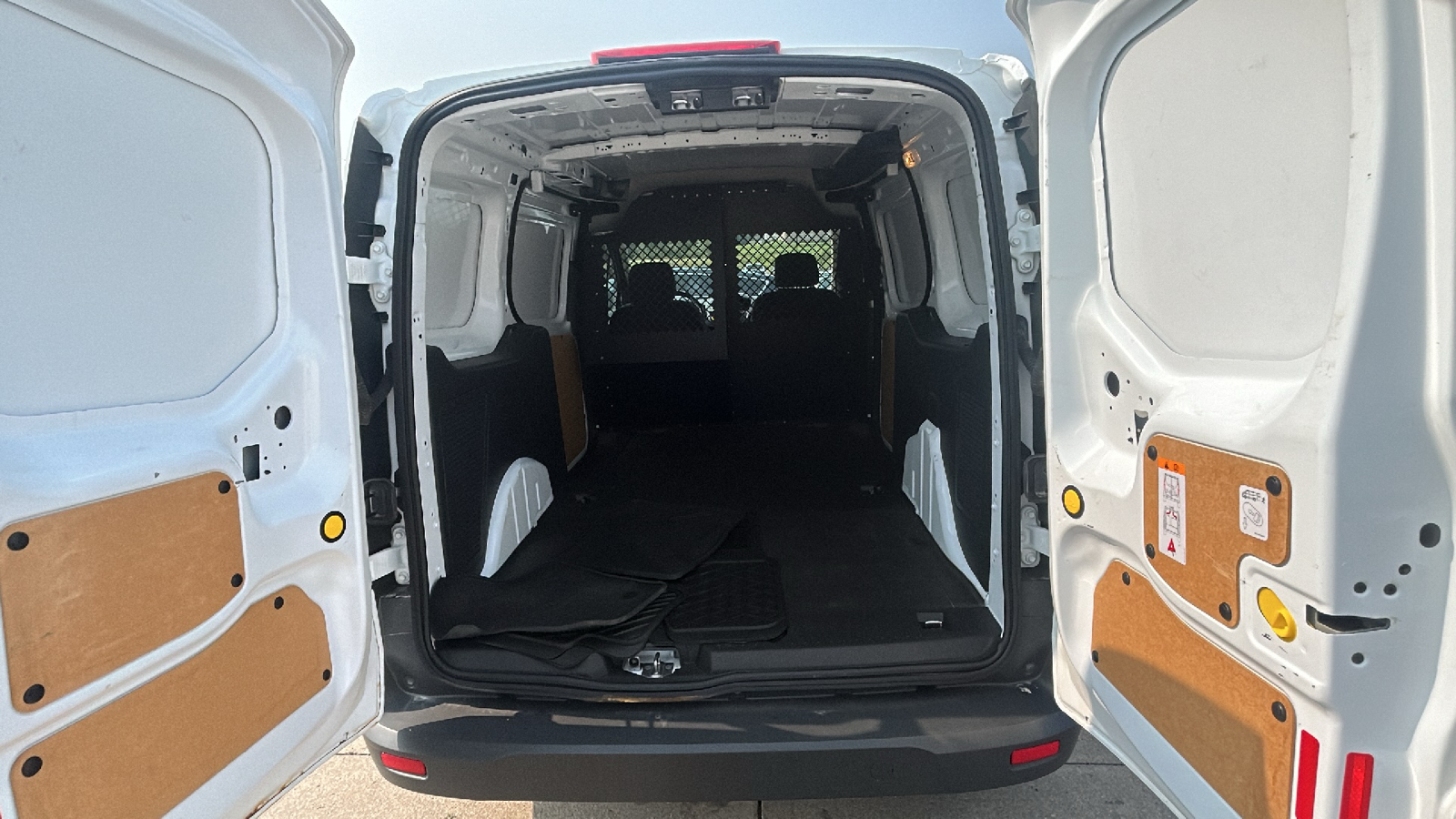 2017 Ford Transit Connect XL 14