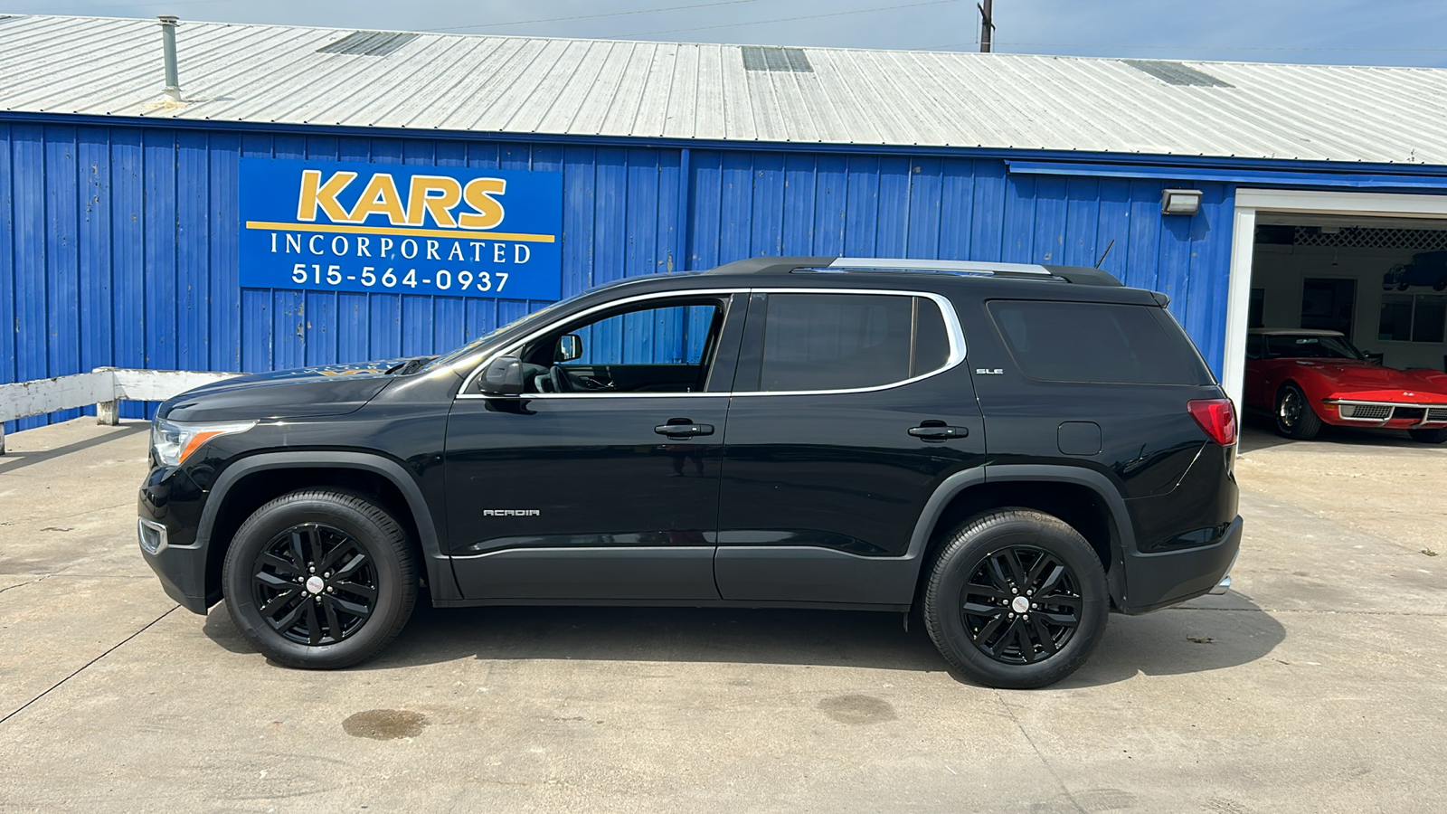 2017 GMC Acadia SLE 1