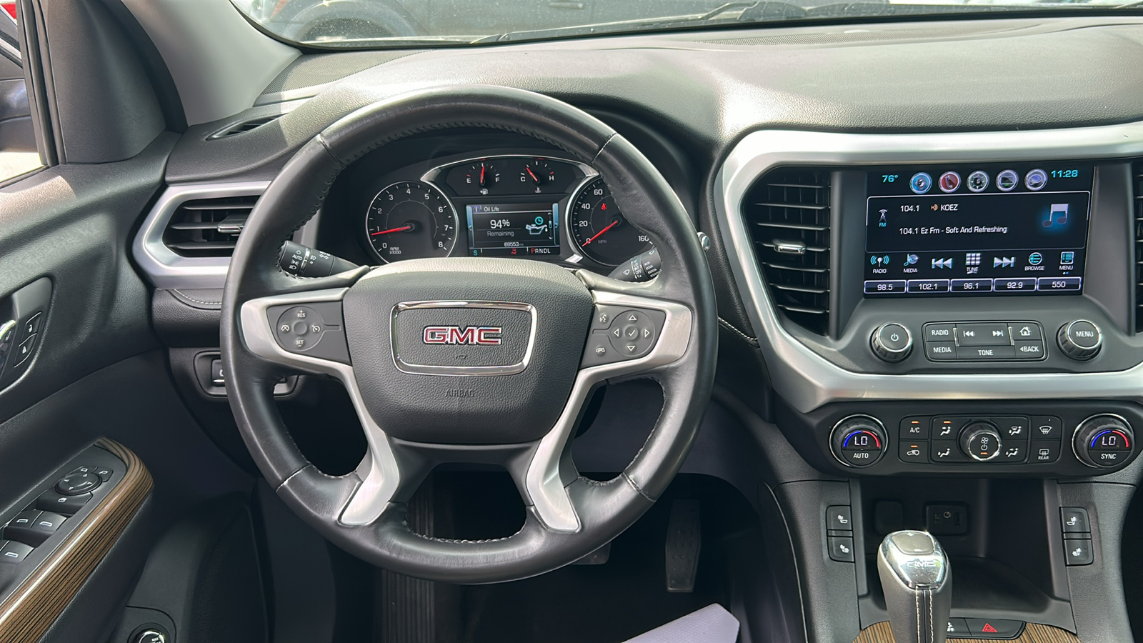 2017 GMC Acadia SLE 18