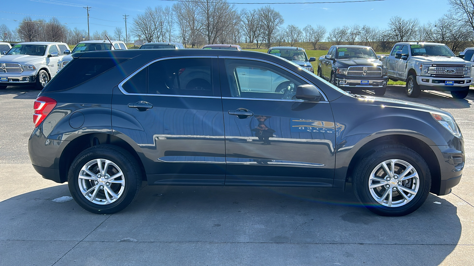 2017 Chevrolet Equinox LS AWD 5