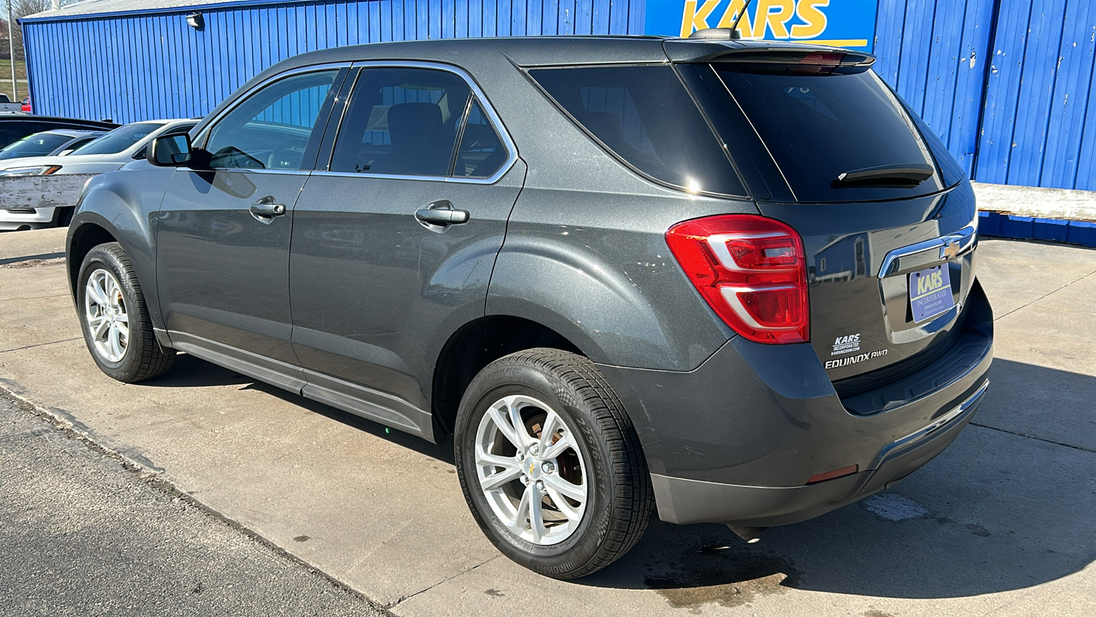 2017 Chevrolet Equinox LS AWD 8