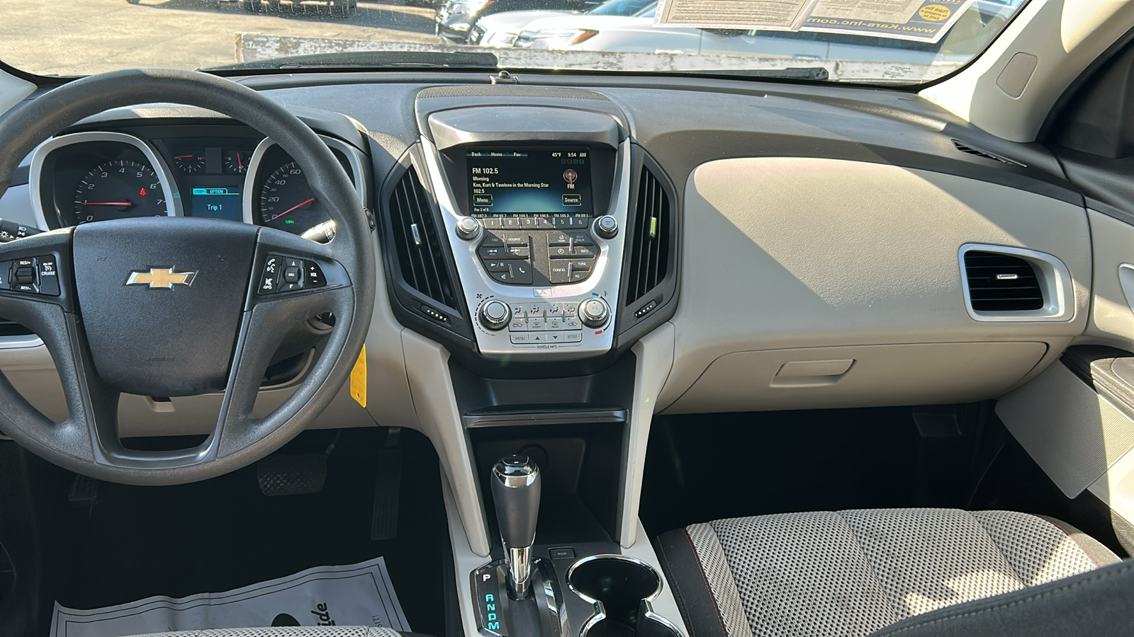 2017 Chevrolet Equinox LS AWD 13