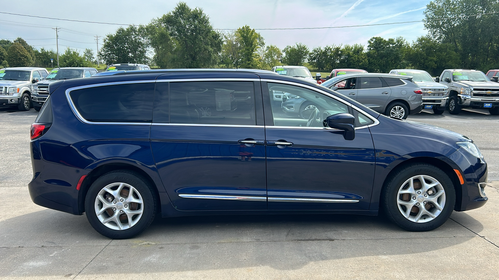 2017 Chrysler Pacifica TOURING L PLUS 5