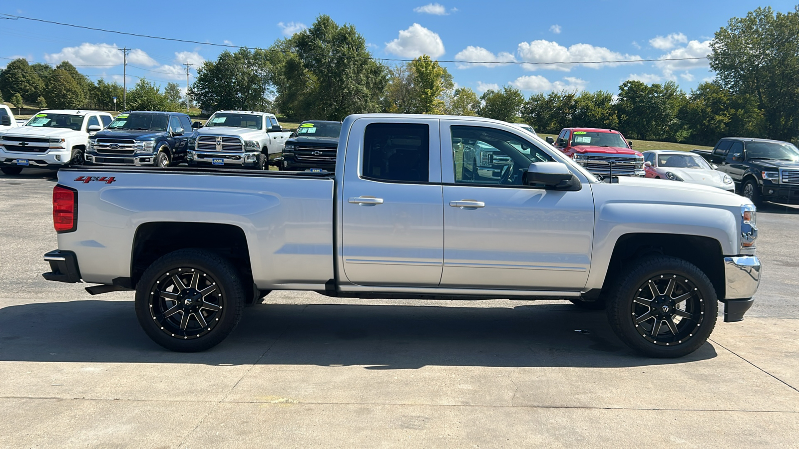 2018 Chevrolet Silverado 1500 LT 4WD 5