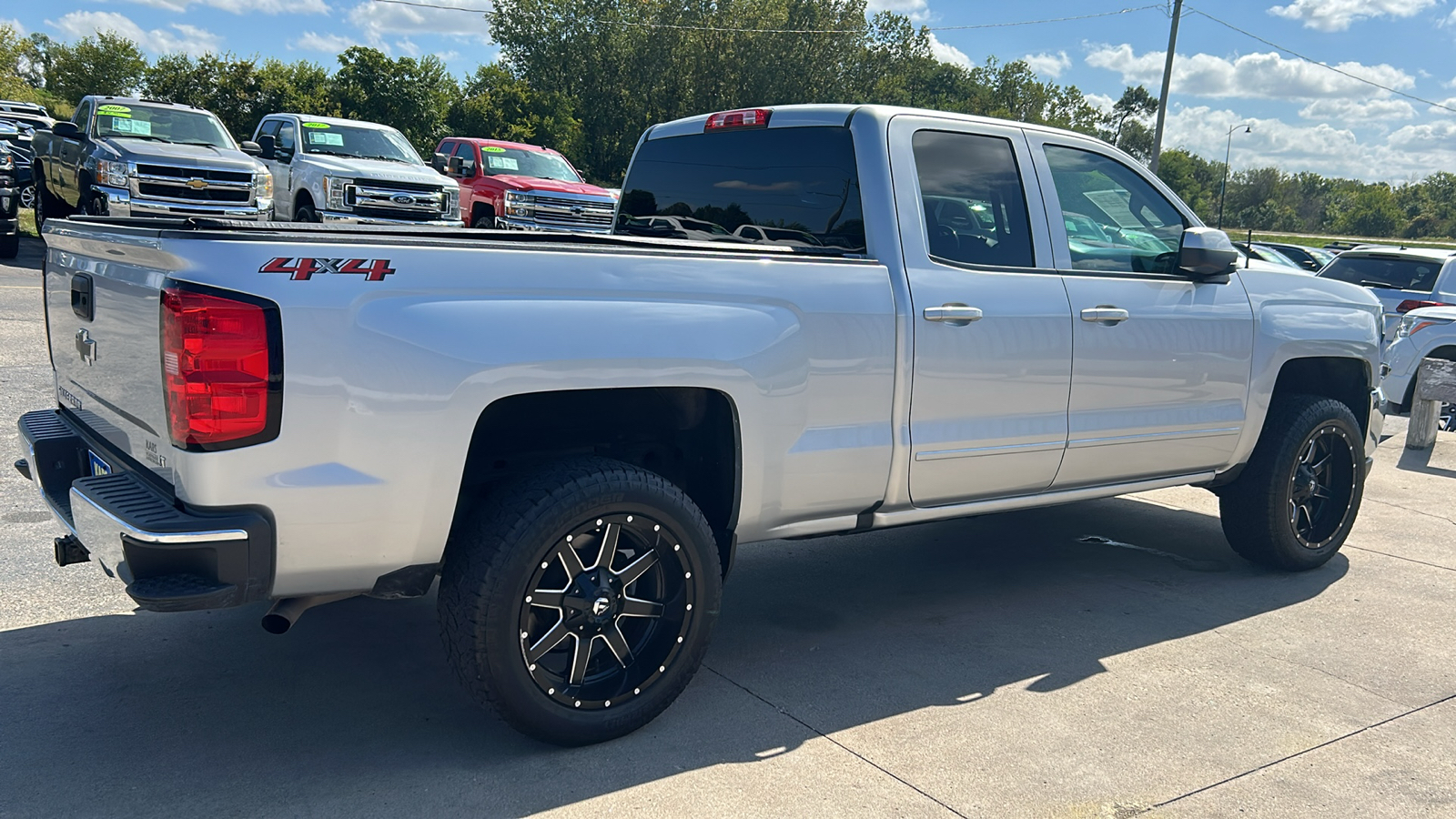 2018 Chevrolet Silverado 1500 LT 4WD 6