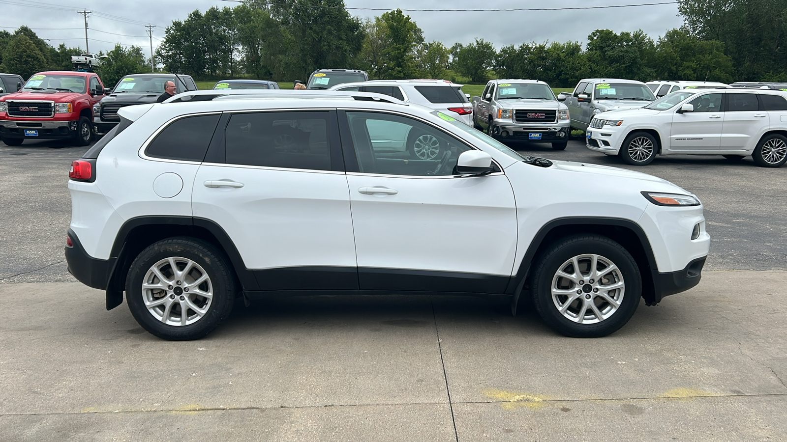 2018 Jeep Cherokee LATITUDE 5