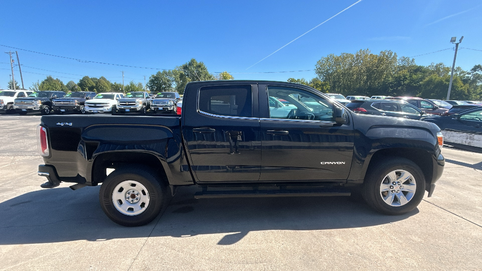 2018 GMC Canyon SLE 4WD Crew Cab 5