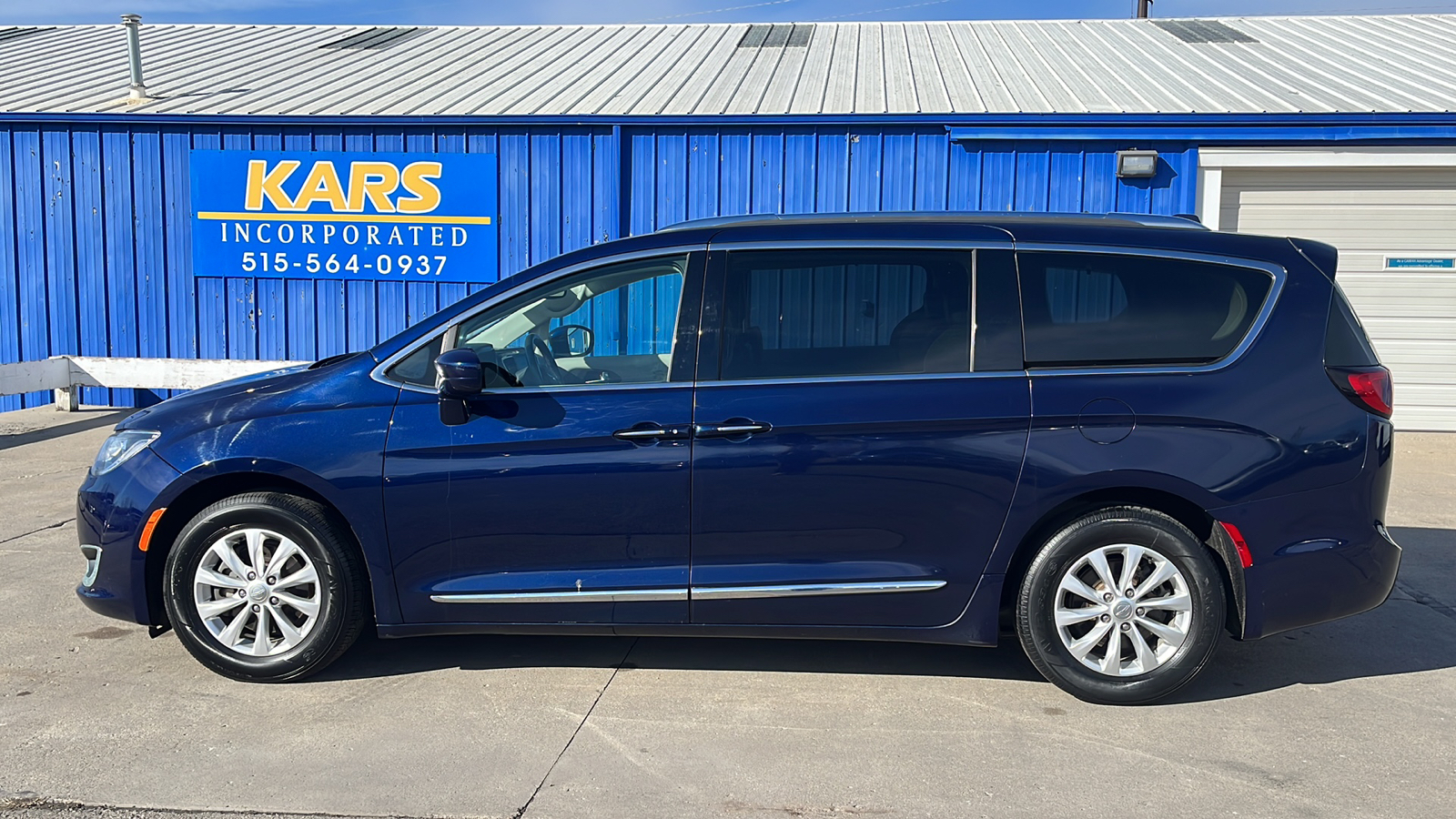 2018 Chrysler Pacifica TOURING L 1