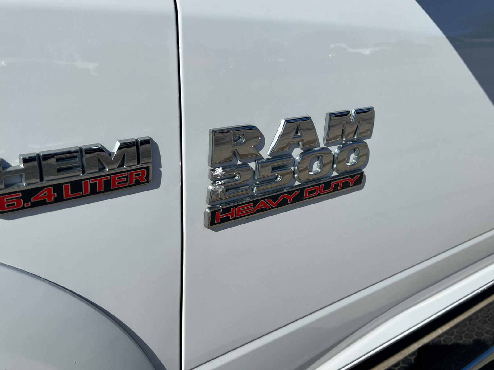 2018 Ram 2500 LARAMIE Crew Cab 4
