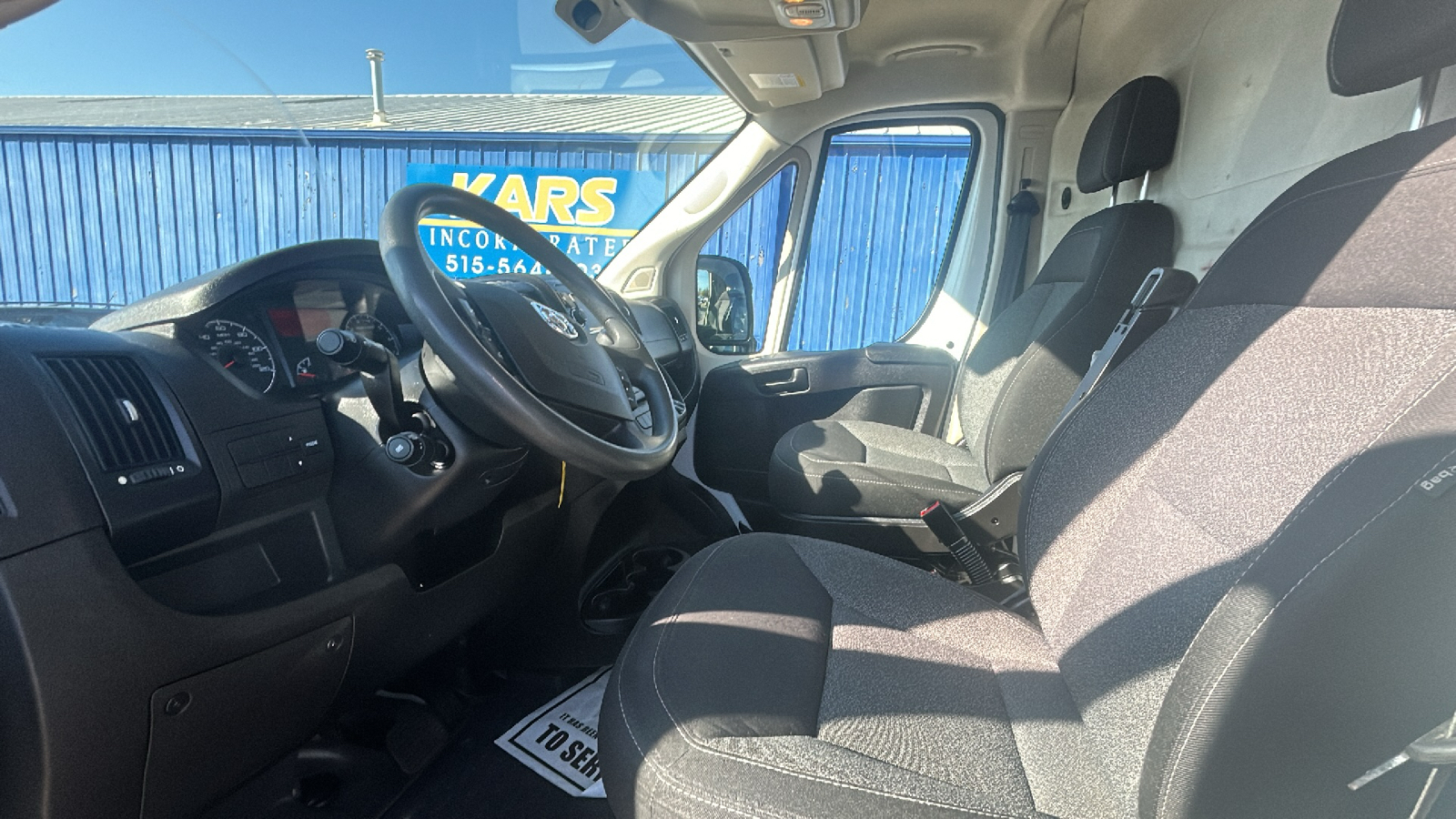 2018 Ram ProMaster Cargo Van 1500 HIGH 15