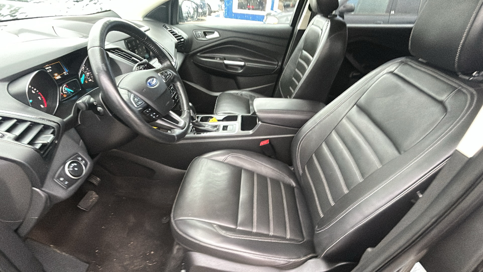 2018 Ford Escape SEL 4WD 16