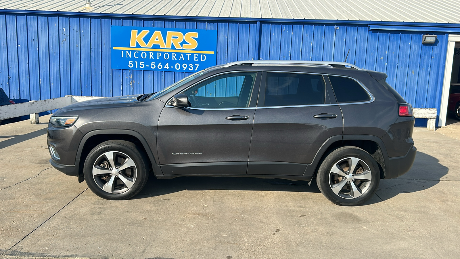 2019 Jeep Cherokee LIMITED 1