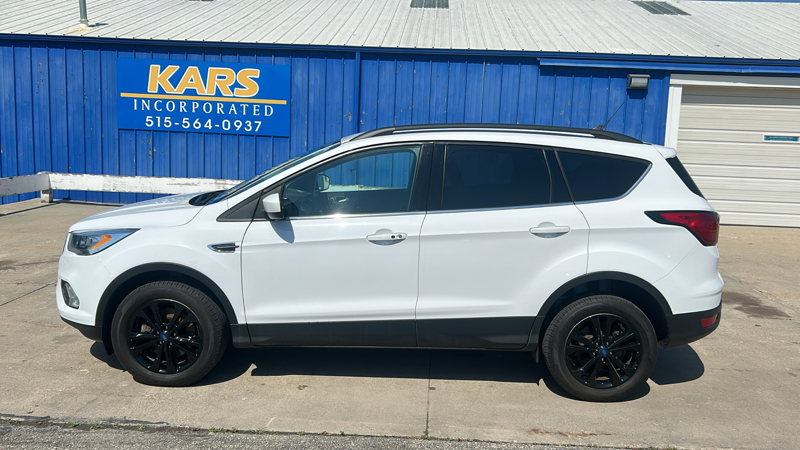 2019 Ford Escape SEL 4WD 1