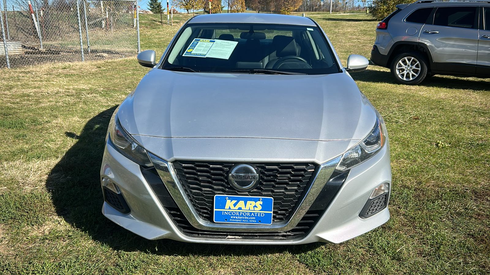 2019 Nissan Altima S 3