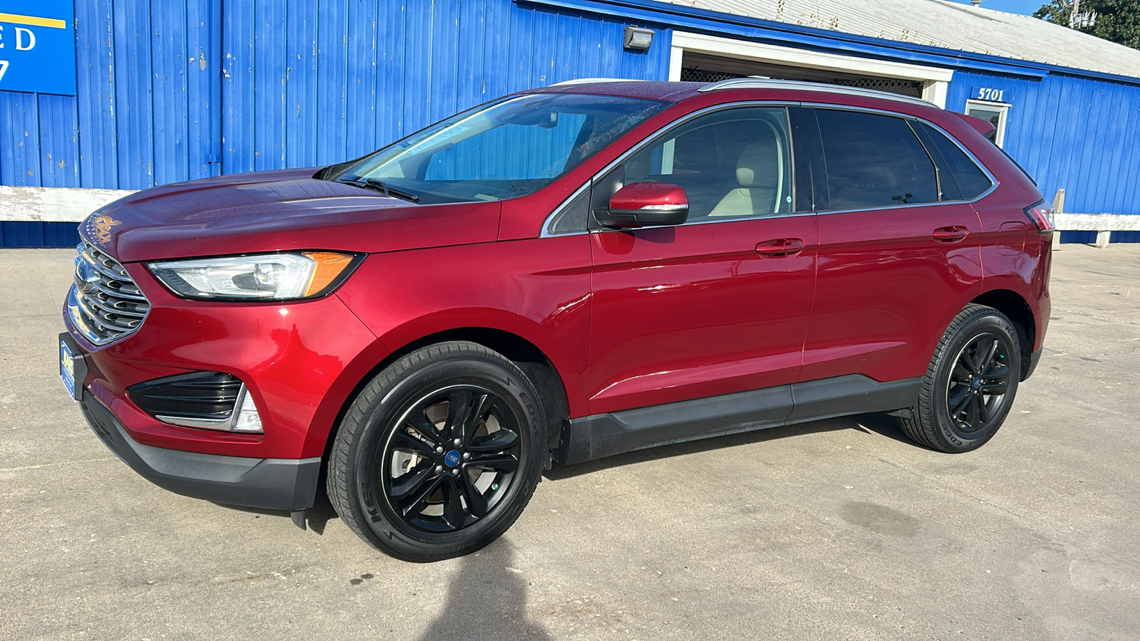 2019 Ford Edge SEL AWD 2