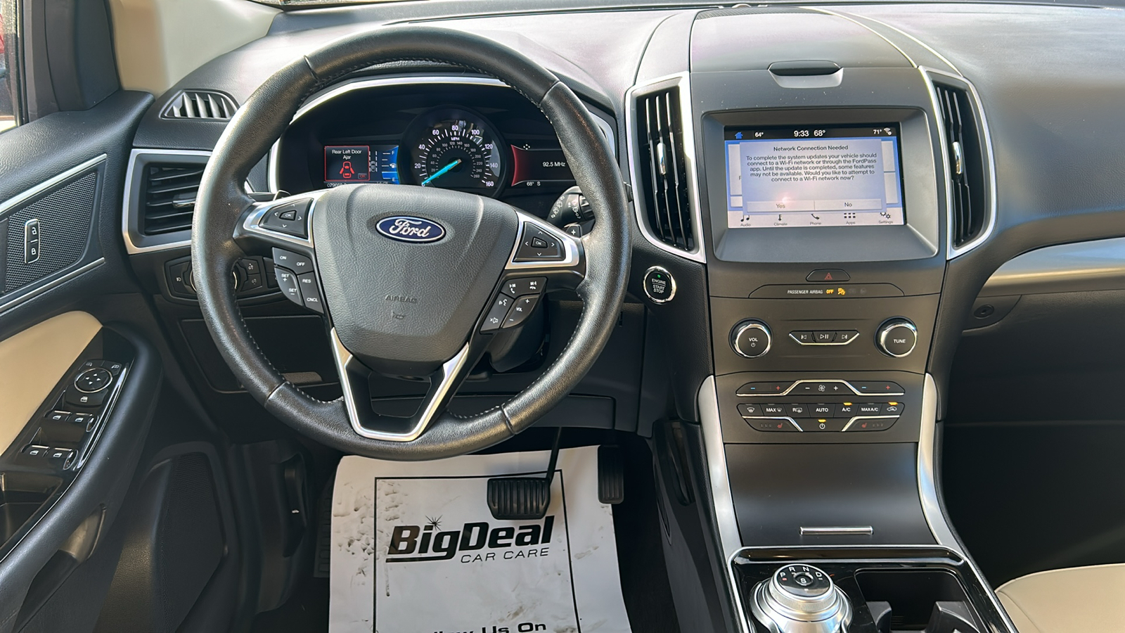 2019 Ford Edge SEL AWD 17