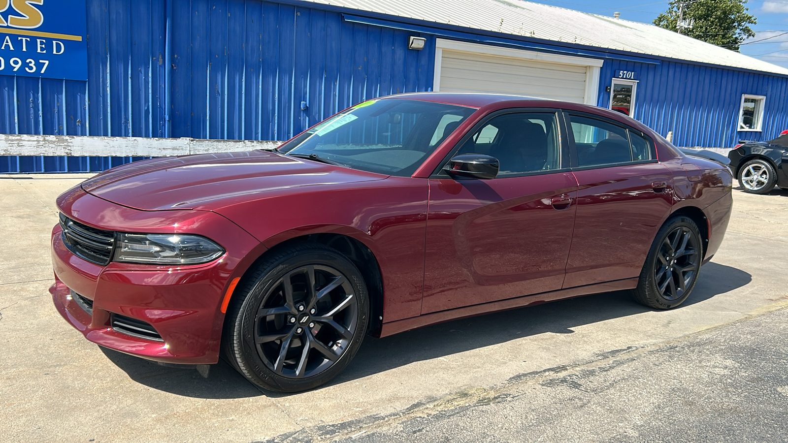 2019 Dodge Charger SXT 2