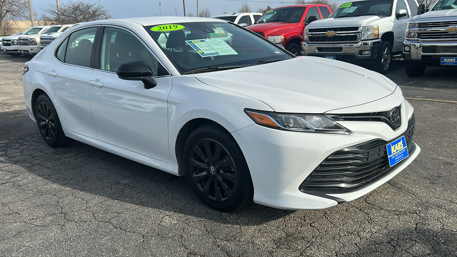 2019 Toyota Camry L 4