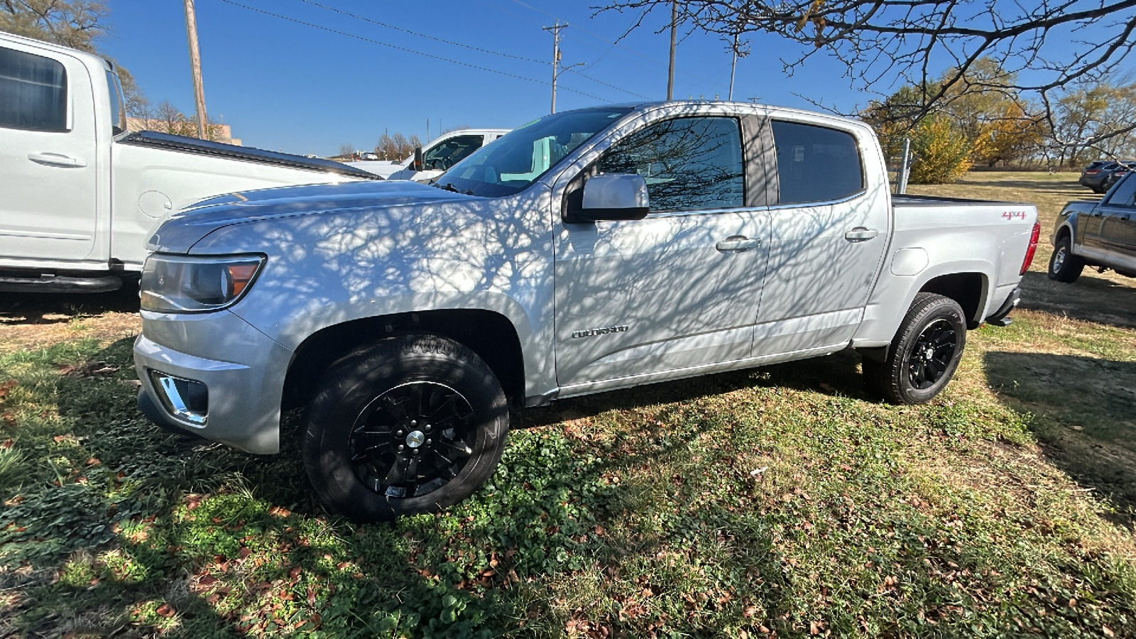 2020 Chevrolet Colorado LT 4WD Crew Cab 2