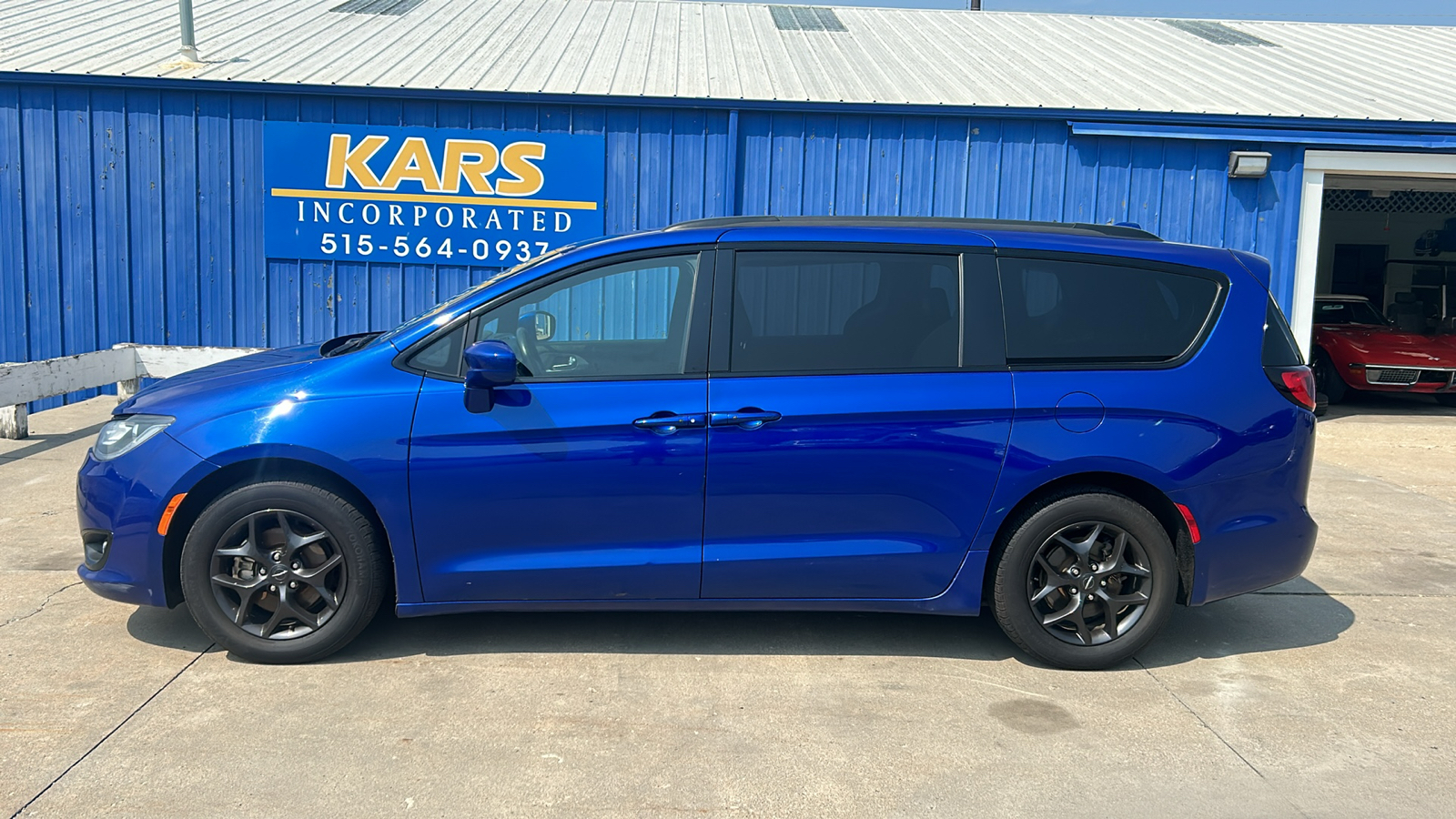 2020 Chrysler Pacifica TOURING L PLUS 1