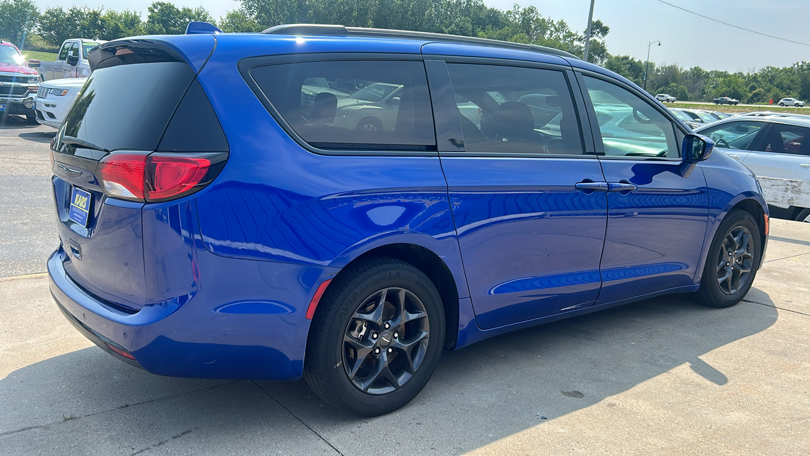 2020 Chrysler Pacifica TOURING L PLUS 6