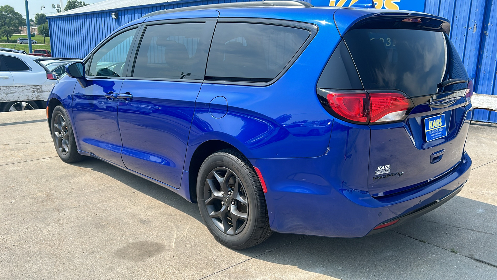 2020 Chrysler Pacifica TOURING L PLUS 8