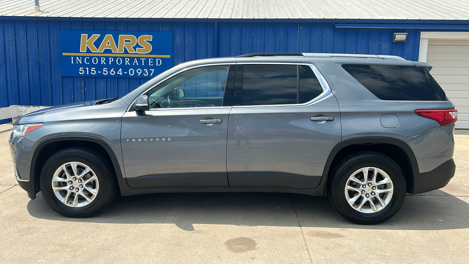 2018 Chevrolet Traverse LT AWD 1