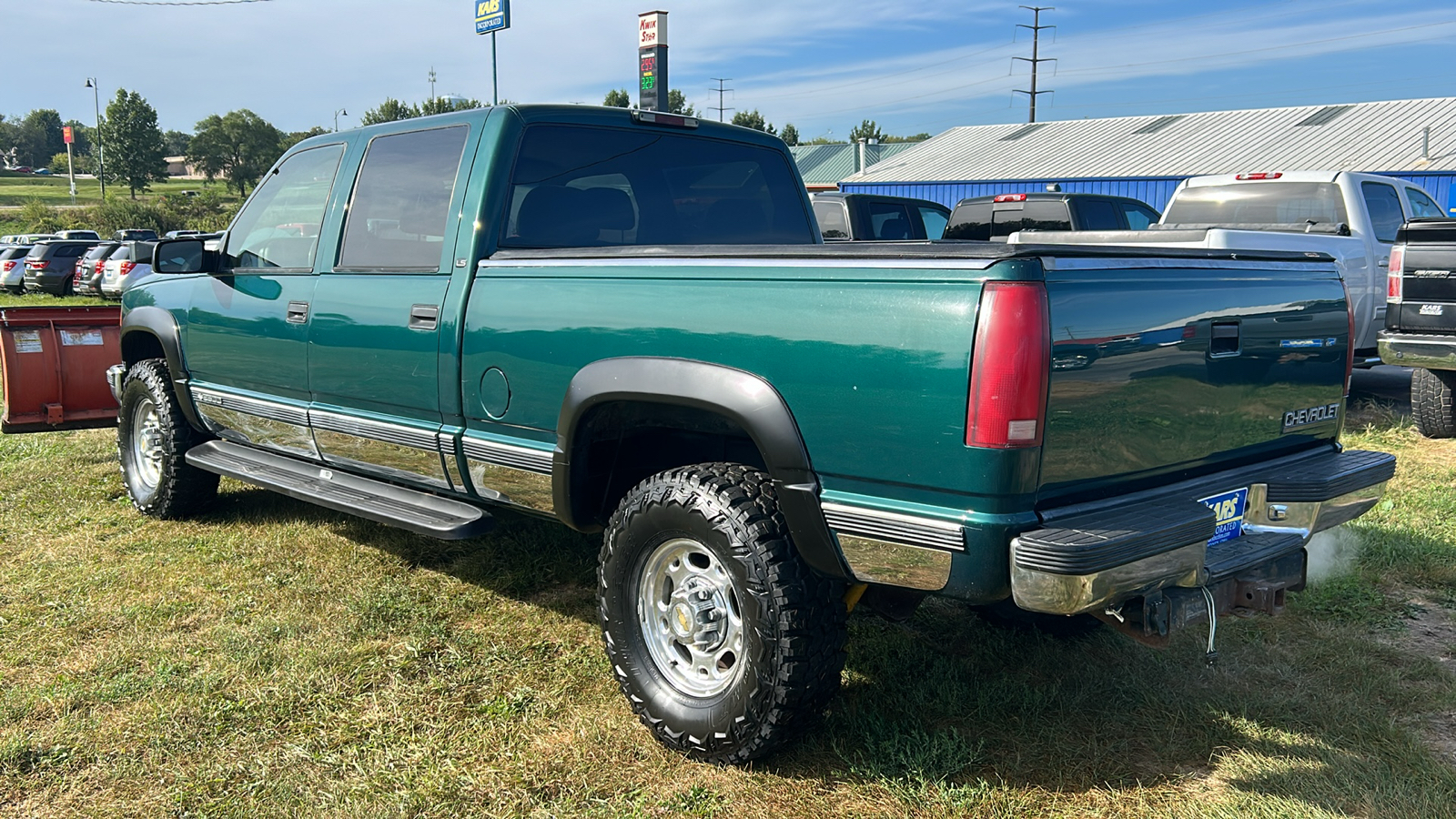 2000 Chevrolet C2500 2500 4WD 8