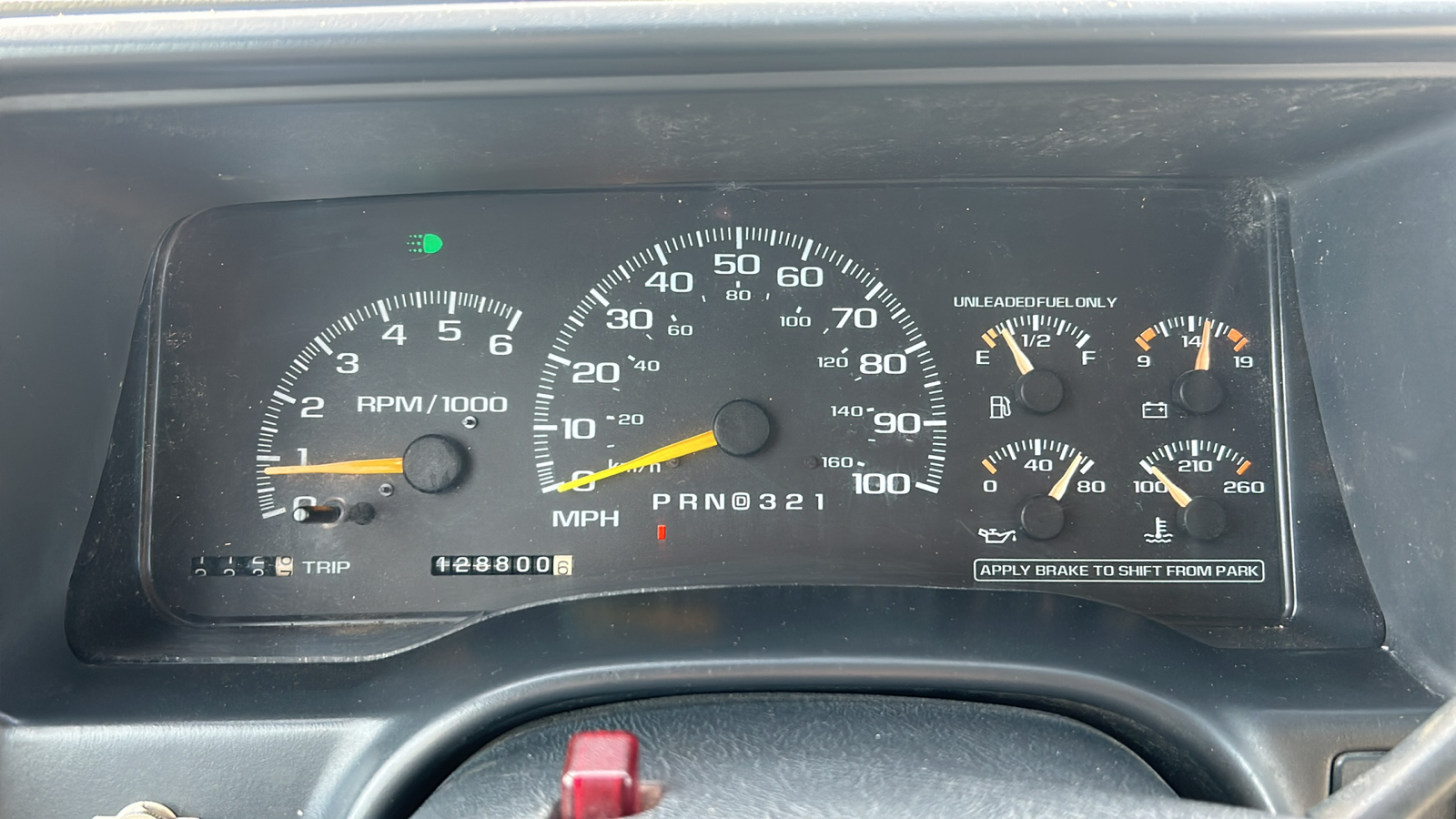 2000 Chevrolet C2500 2500 4WD 27