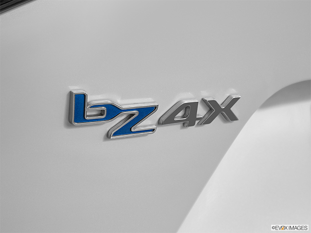 2023 Toyota bZ4X XLE 7