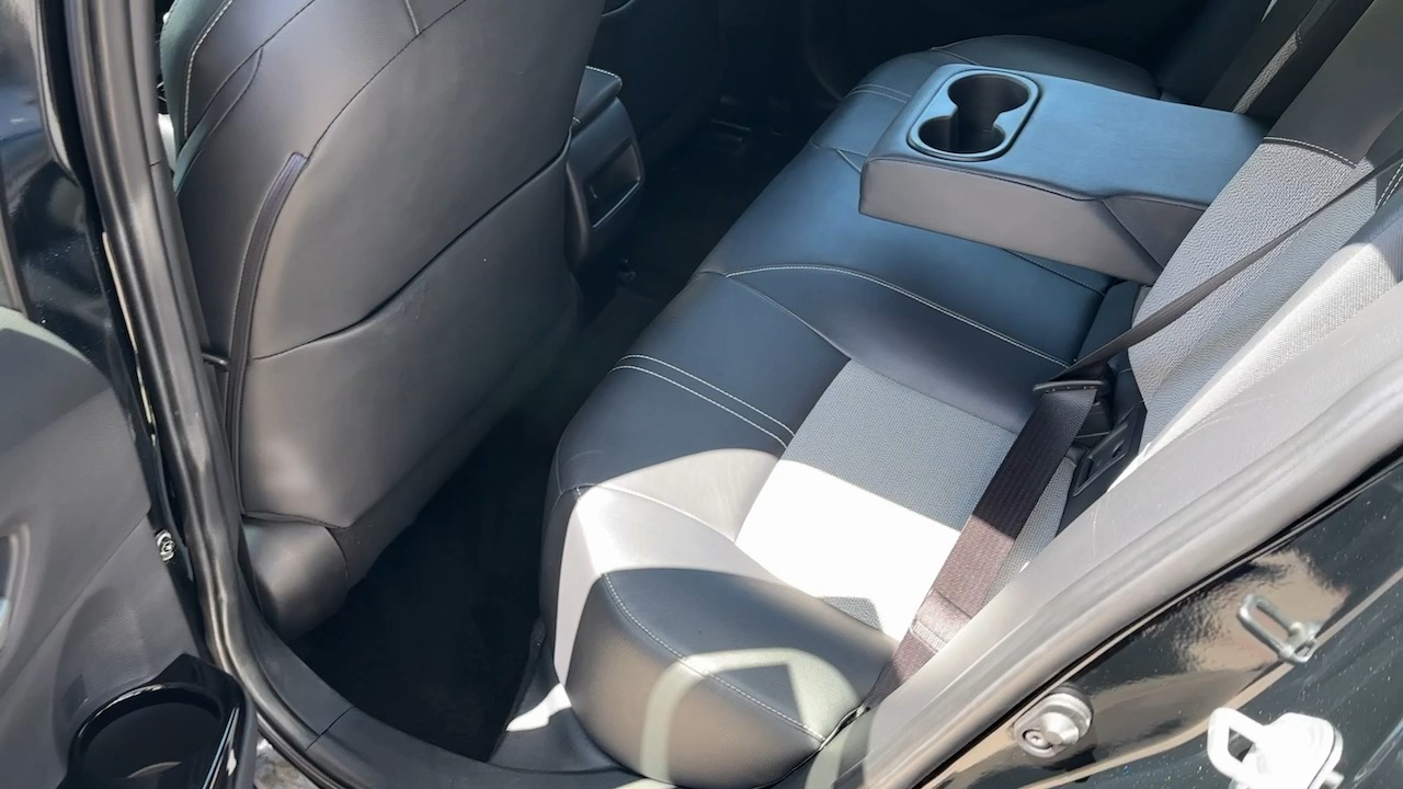 2019 Toyota Corolla Hatchback XSE 21