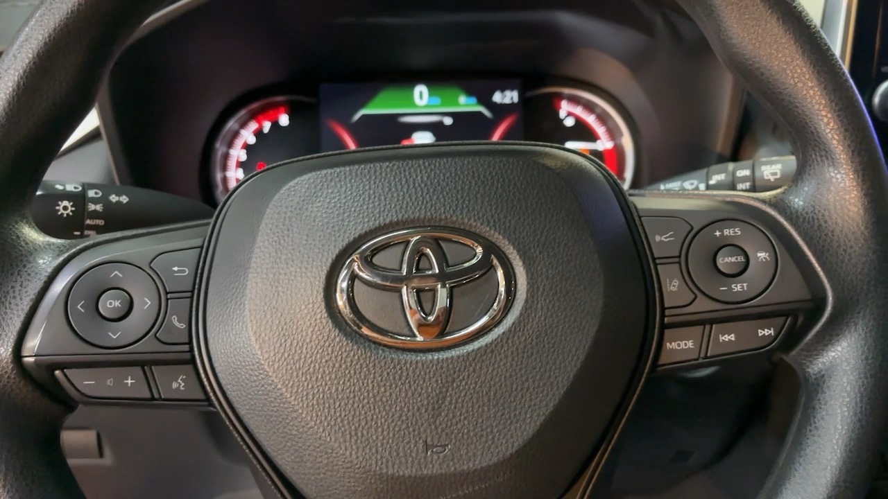 2023 Toyota RAV4 XLE 43