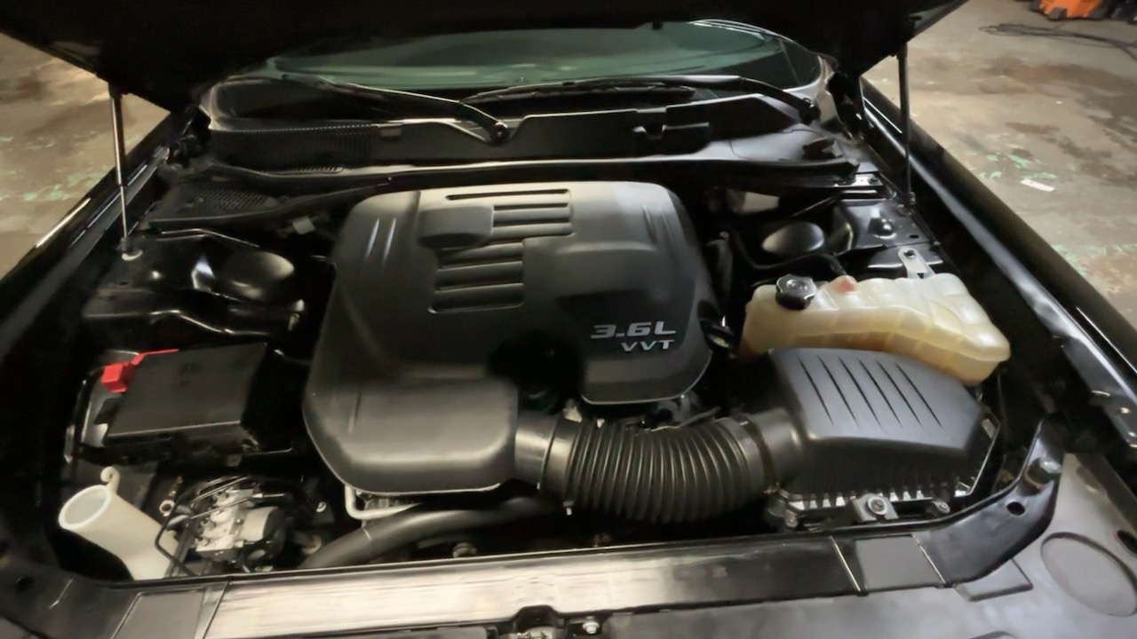 2022 Dodge Challenger GT 39