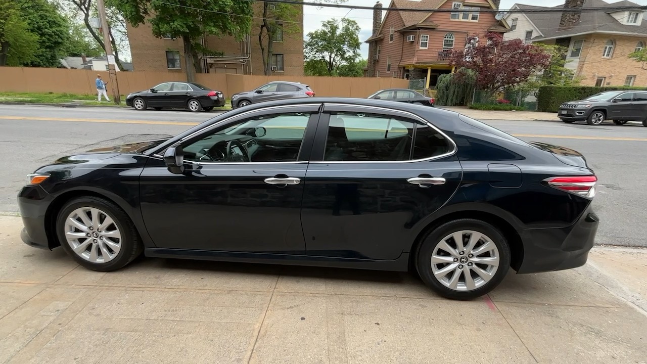 2018 Toyota Camry LE 15