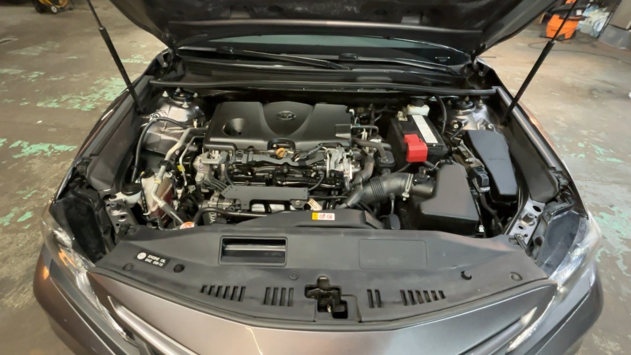 2019 Toyota Camry SE 39