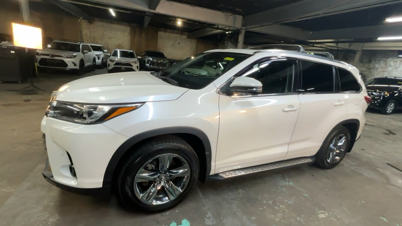 2017 Toyota Highlander Limited Platinum 20