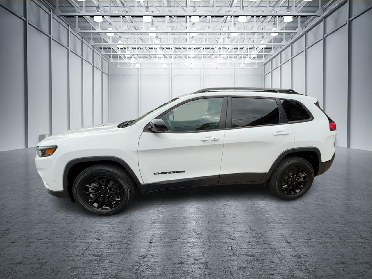 2023 Jeep Cherokee Altitude Lux 5