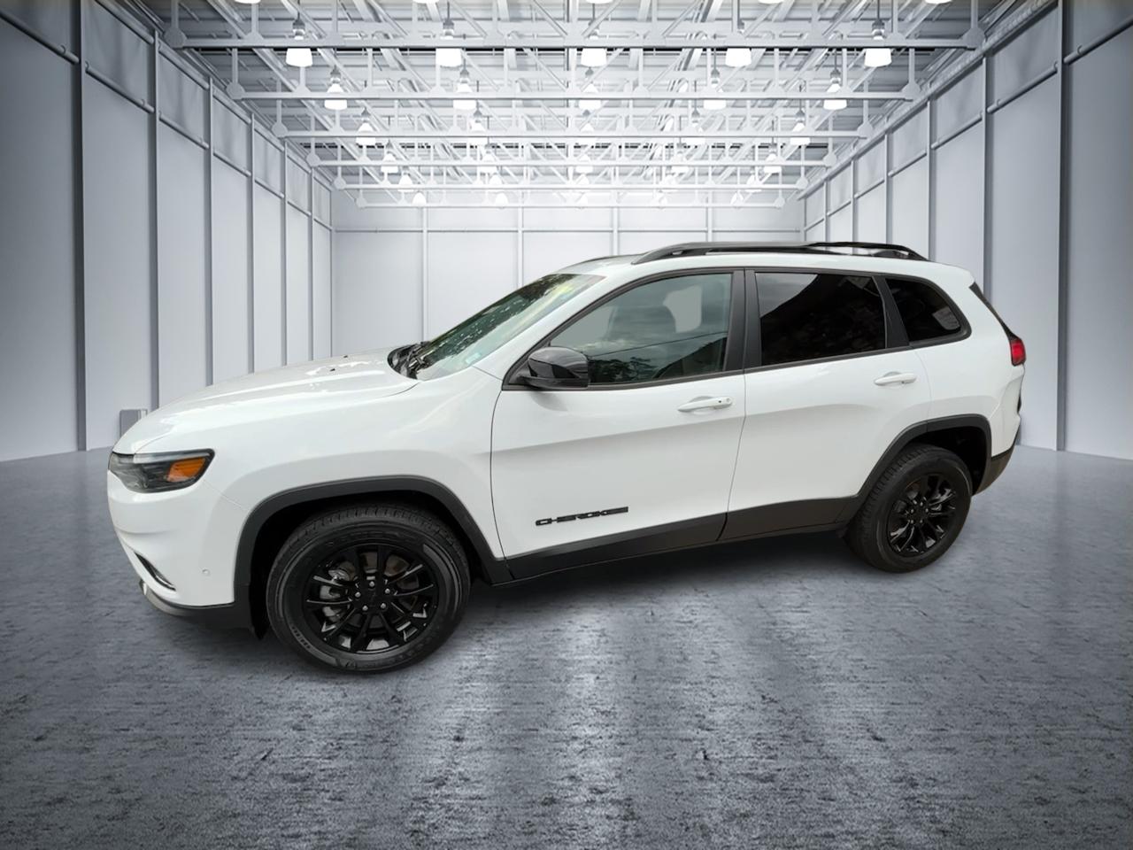 2023 Jeep Cherokee Altitude Lux 6